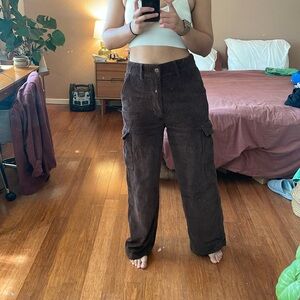Barely worn, Size 4 BDG wide leg corduroy pants